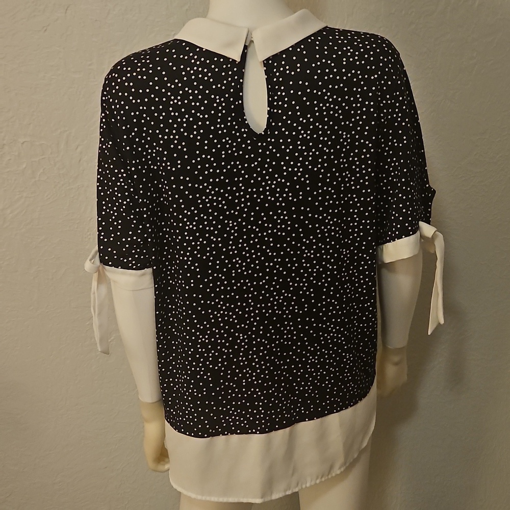 FAITH & JOY Black and White Polka Dot Pointed Flat Collar Short Sleeve Bow Tunic - Picture 6 of 8